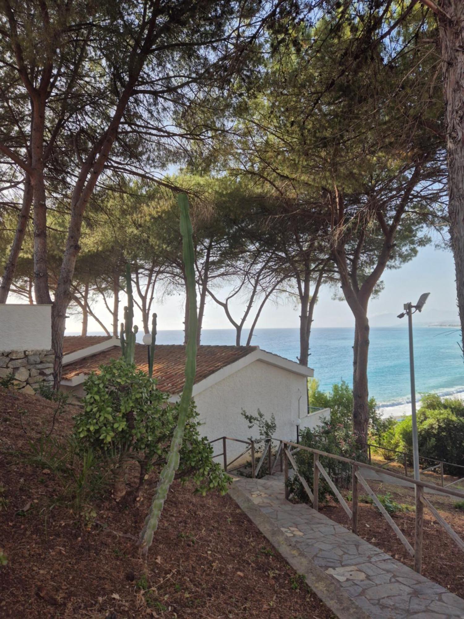 דיאמנטה Hotel Guardacosta מראה חיצוני תמונה