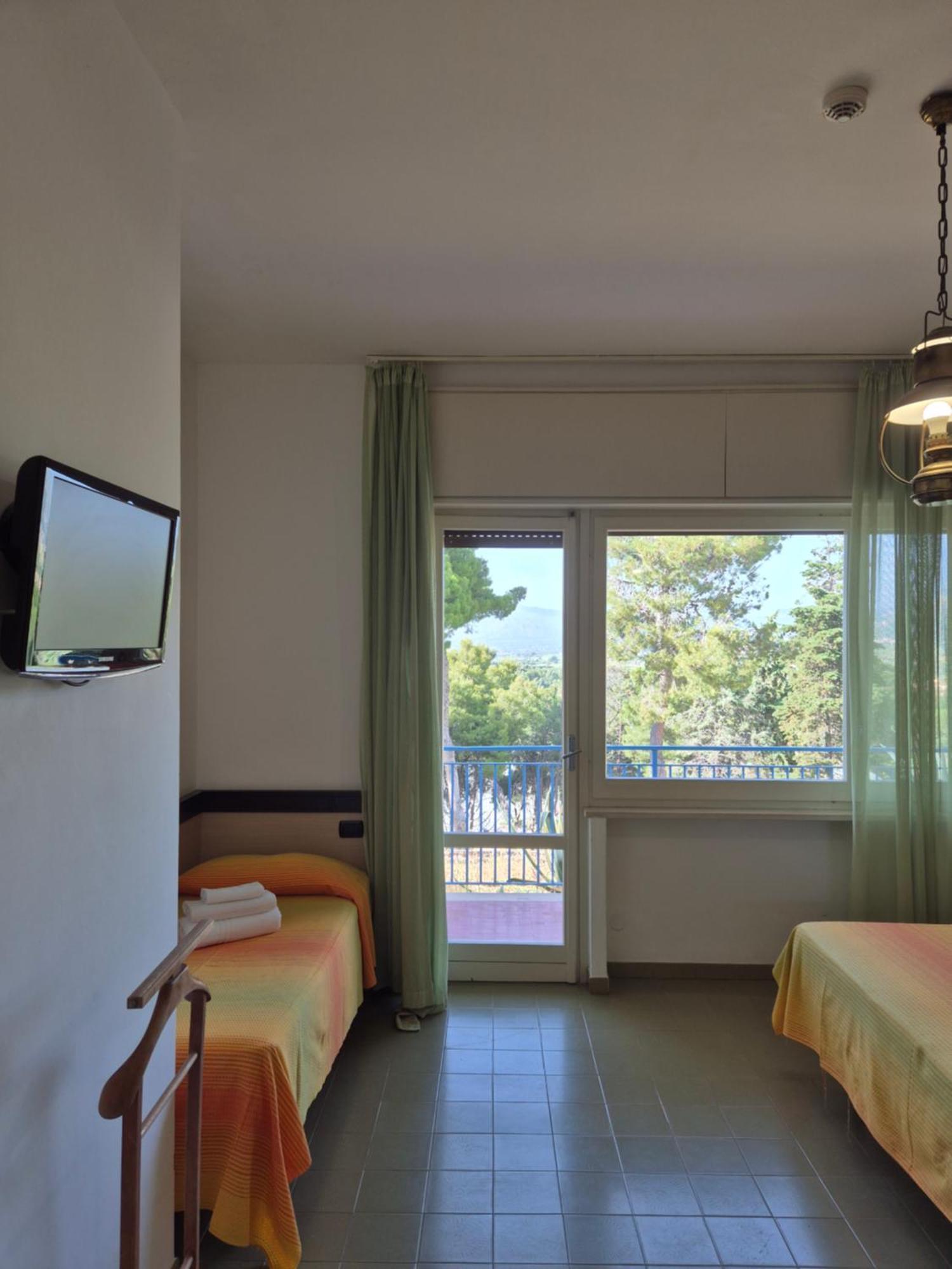דיאמנטה Hotel Guardacosta מראה חיצוני תמונה