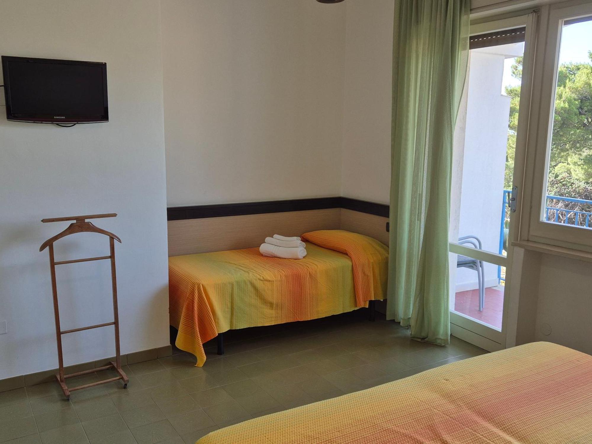 דיאמנטה Hotel Guardacosta מראה חיצוני תמונה