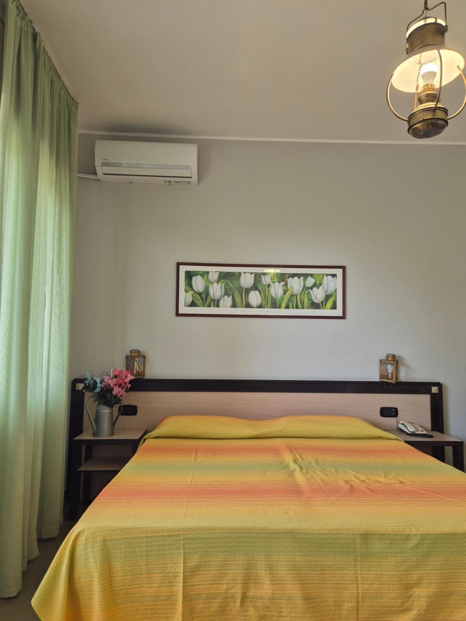 דיאמנטה Hotel Guardacosta מראה חיצוני תמונה